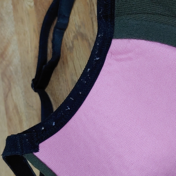 PINK Victoria's Secret Lightly Lined Bralette XS - Picture 16 of 16